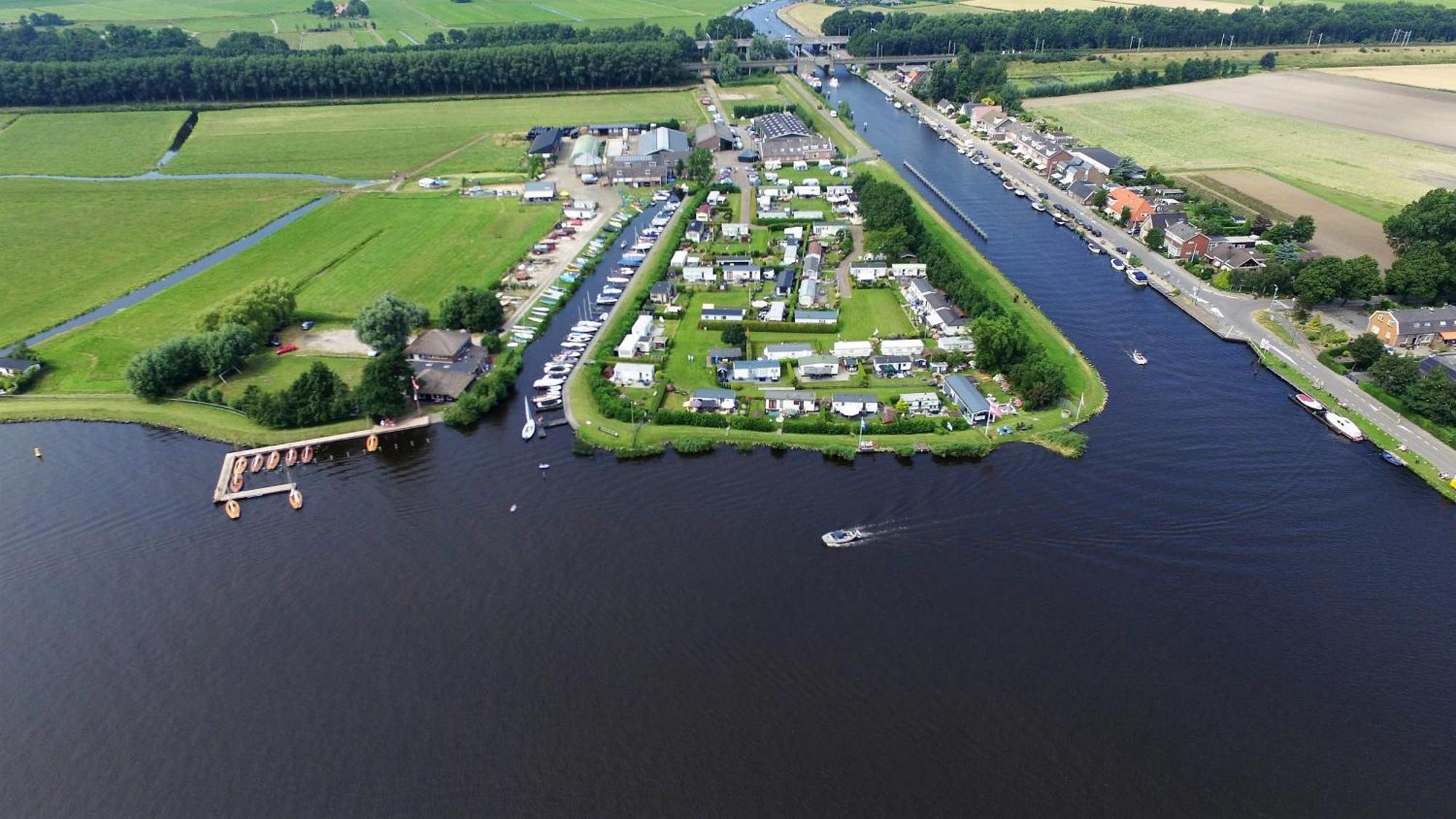 Glamping De Hof Van Eeden Warmond ภายนอก รูปภาพ